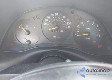 1997 Chevrolet Monte Carlo Ls z USA, uszkodzony, nr VIN 2G1WW12M6V9195493